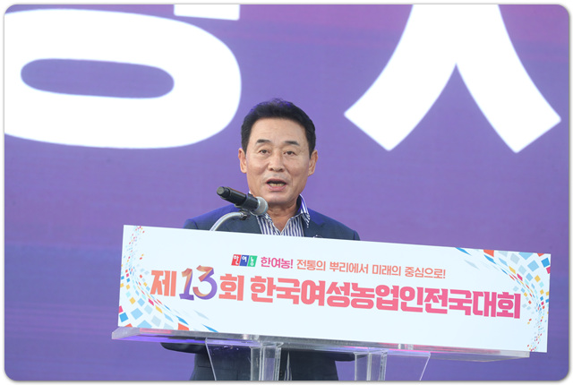 KHJL8714.jpg
