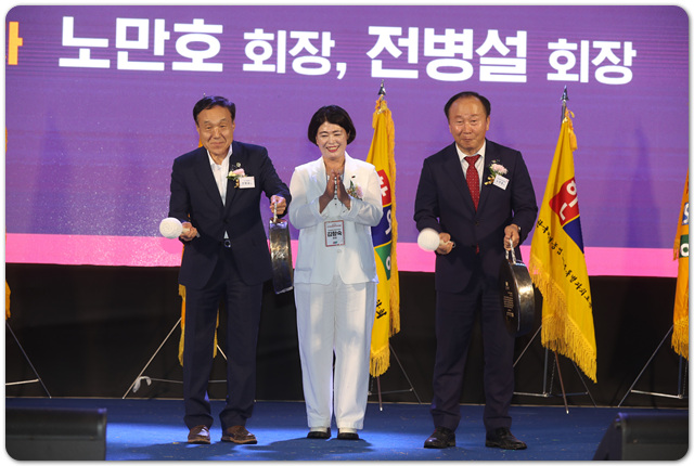 KHJL8933.jpg