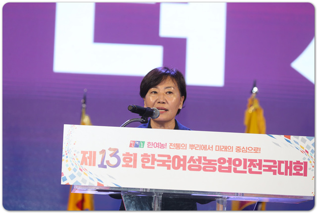 KHJL8955.jpg