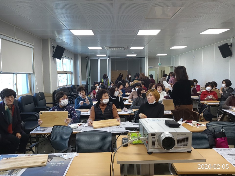 KakaoTalk_20200211_143634663_03.jpg